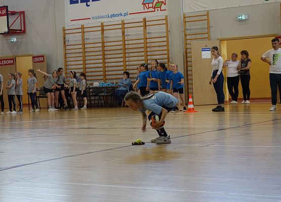 Kto z nas lepiej i prędzej grafika