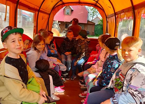 Dzień Dziecka kl. I-III w Słajszewie - fotorelacja grafika