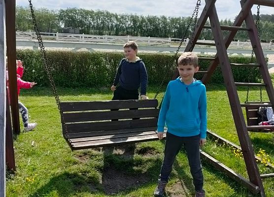 Dzień Dziecka kl. I-III w Słajszewie - fotorelacja grafika