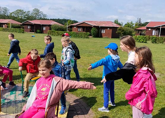 Dzień Dziecka kl. I-III w Słajszewie - fotorelacja grafika