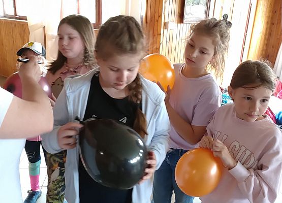 Dzień Dziecka kl. I-III w Słajszewie - fotorelacja grafika