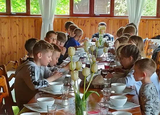 Dzień Dziecka kl. I-III w Słajszewie - fotorelacja grafika