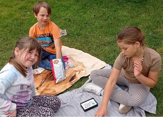 Dzień Dziecka kl. I-III w Słajszewie - fotorelacja grafika