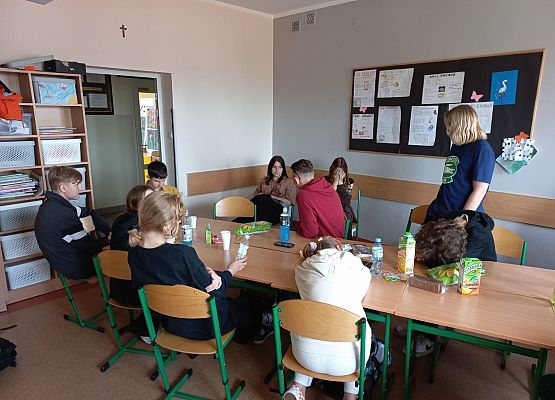 Dzień Dziecka w klasie 8a - fotorelacja grafika