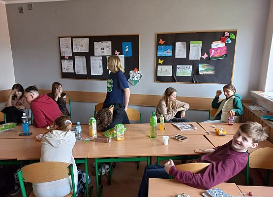 Dzień Dziecka w klasie 8a - fotorelacja grafika