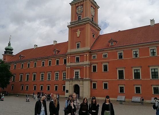 Wycieczka kl. 7a do Warszawy grafika