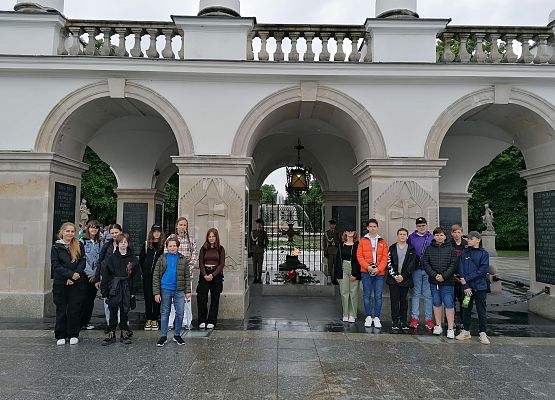 Wycieczka kl. 7a do Warszawy grafika