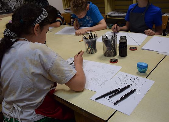 Warsztaty plastyczne w MDK-u grafika