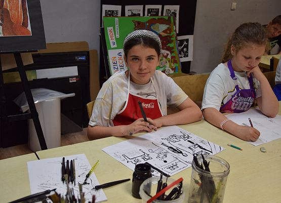 Warsztaty plastyczne w MDK-u grafika