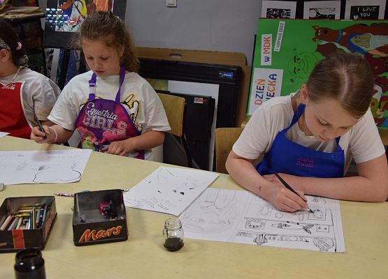 Warsztaty plastyczne w MDK-u grafika