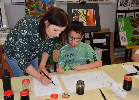 Warsztaty plastyczne w MDK-u grafika