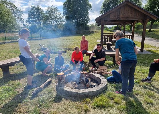 Rajd rowerowy klasy 7 b grafika