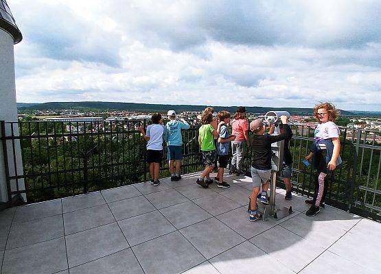 KLASA 4 zwiedza WIEŻĘ CIŚNIEŃ grafika