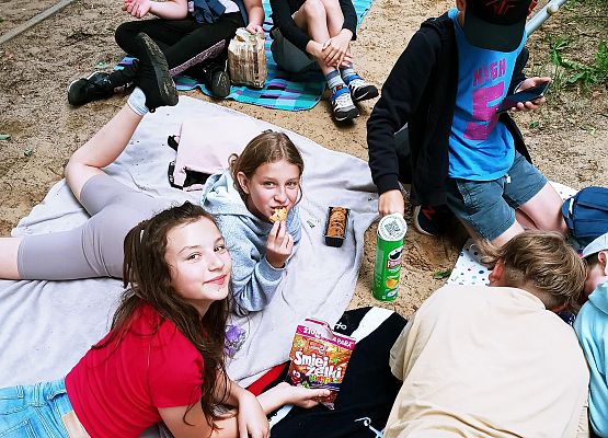 KLASA 4 zwiedza WIEŻĘ CIŚNIEŃ grafika