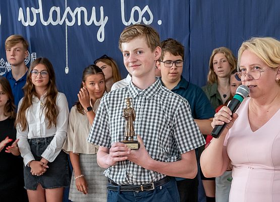 Uroczystość Zakończenia Roku Szkolnego 2021/22 - fotorelacja grafika