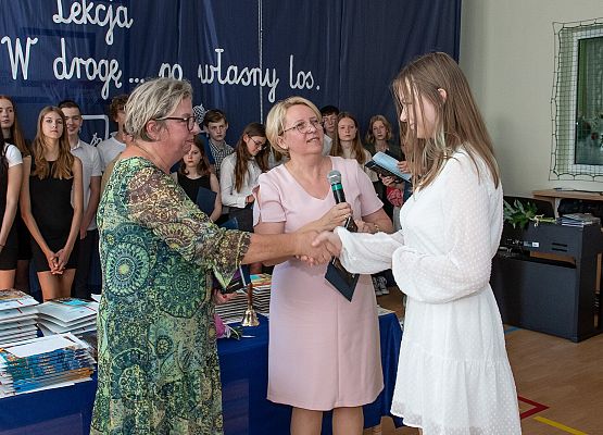 Uroczystość Zakończenia Roku Szkolnego 2021/22 - fotorelacja grafika