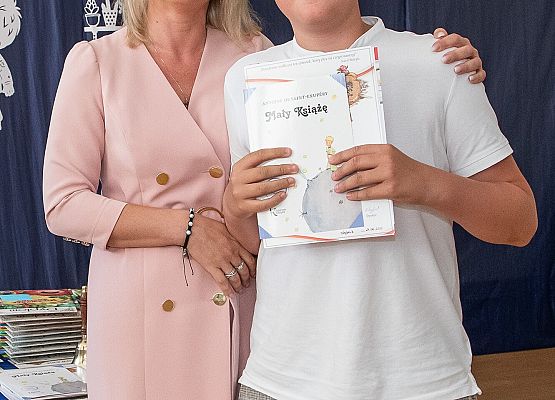 Uroczystość Zakończenia Roku Szkolnego 2021/22 - fotorelacja grafika