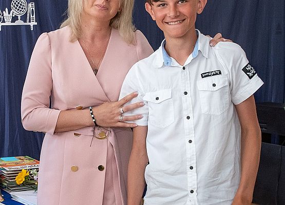 Uroczystość Zakończenia Roku Szkolnego 2021/22 - fotorelacja grafika