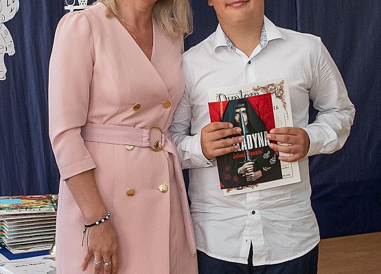 Uroczystość Zakończenia Roku Szkolnego 2021/22 - fotorelacja grafika