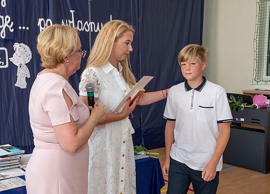 Uroczystość Zakończenia Roku Szkolnego 2021/22 - fotorelacja grafika