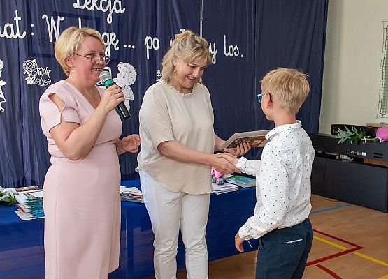 Uroczystość Zakończenia Roku Szkolnego 2021/22 - fotorelacja grafika