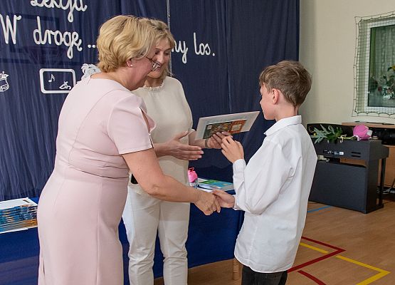 Uroczystość Zakończenia Roku Szkolnego 2021/22 - fotorelacja grafika