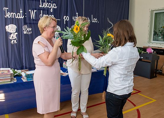 Uroczystość Zakończenia Roku Szkolnego 2021/22 - fotorelacja grafika