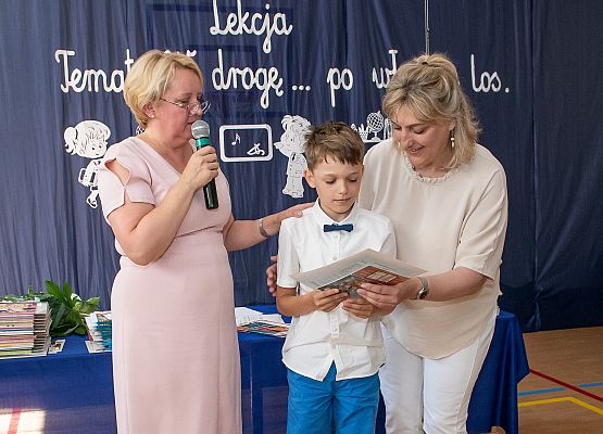 Uroczystość Zakończenia Roku Szkolnego 2021/22 - fotorelacja grafika