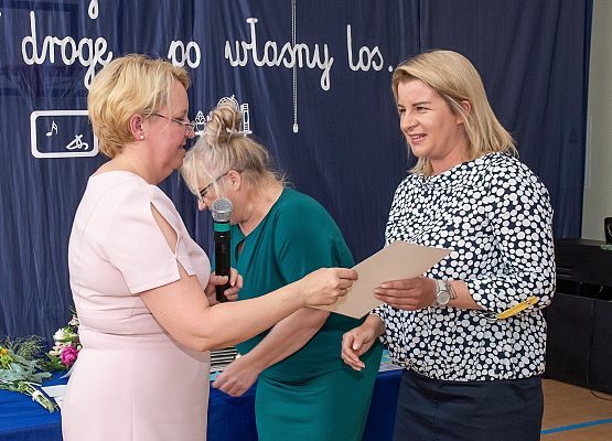 Uroczystość Zakończenia Roku Szkolnego 2021/22 - fotorelacja grafika