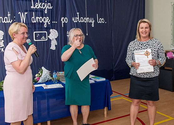 Uroczystość Zakończenia Roku Szkolnego 2021/22 - fotorelacja grafika