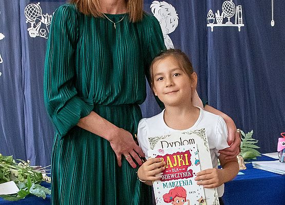 Uroczystość Zakończenia Roku Szkolnego 2021/22 - fotorelacja grafika