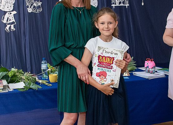 Uroczystość Zakończenia Roku Szkolnego 2021/22 - fotorelacja grafika