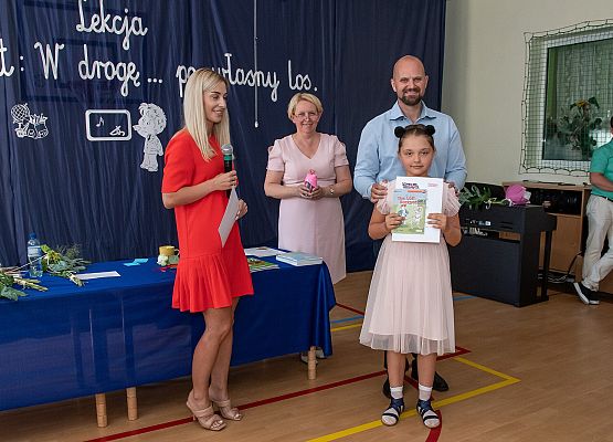 Uroczystość Zakończenia Roku Szkolnego 2021/22 - fotorelacja grafika