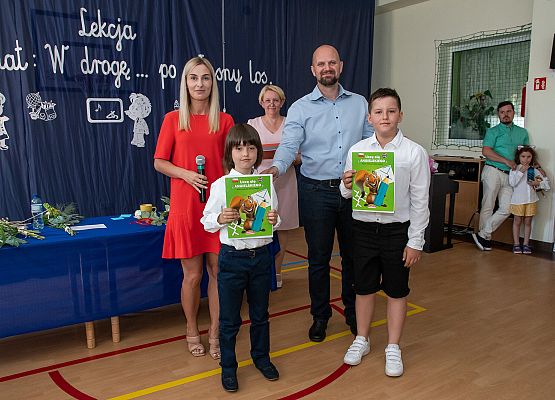 Uroczystość Zakończenia Roku Szkolnego 2021/22 - fotorelacja grafika