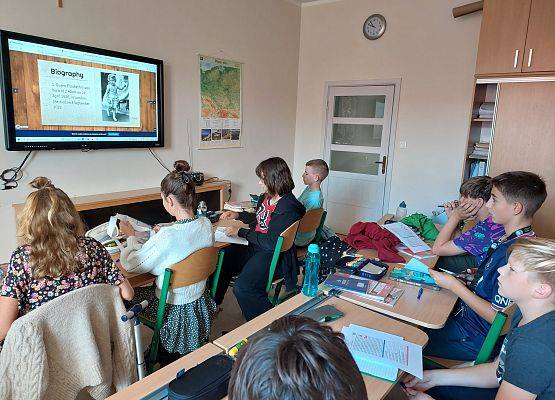 "Rest in Peace Your Majesty". grafika