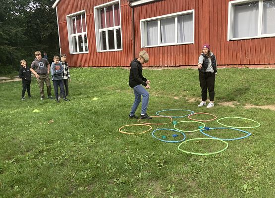 Wycieczka do Drzewiny klas 6 - fotorelacja grafika