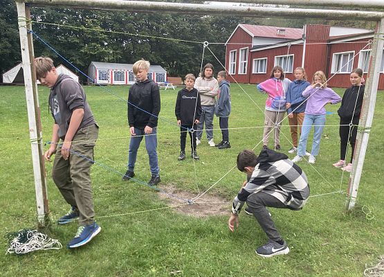 Wycieczka do Drzewiny klas 6 - fotorelacja grafika