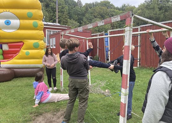 Wycieczka do Drzewiny klas 6 - fotorelacja grafika