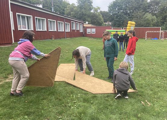 Wycieczka do Drzewiny klas 6 - fotorelacja grafika