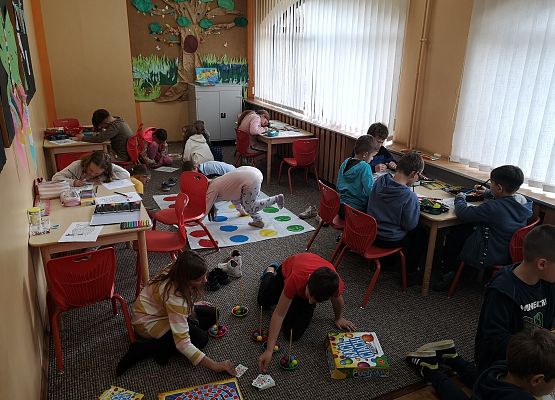 Międzynarodowy Dzień Kropki grafika