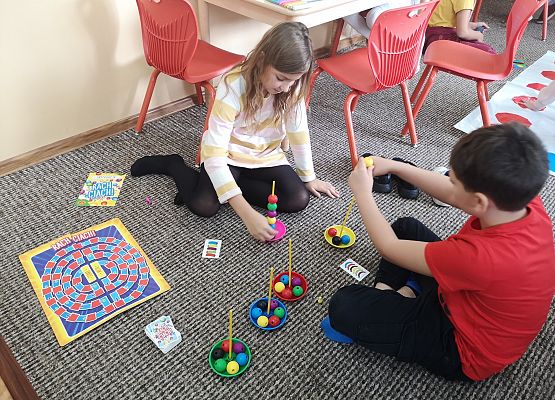 Międzynarodowy Dzień Kropki grafika