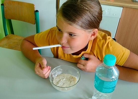 Zajęcia kulinarne "Owsianka Złotowłosej" grafika