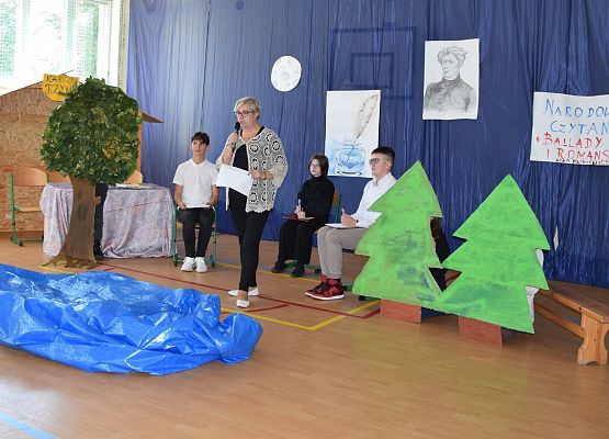 Narodowe Czytanie "Ballady i romanse" Adam Mickiewicz grafika