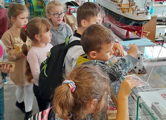 Wycieczka kaszubska klasy pierwszej – ŁEBA grafika