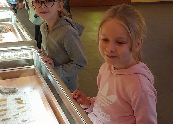 Wycieczka kaszubska klasy pierwszej – ŁEBA grafika