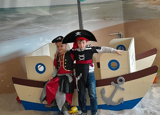 Wycieczka kaszubska klasy pierwszej – ŁEBA grafika