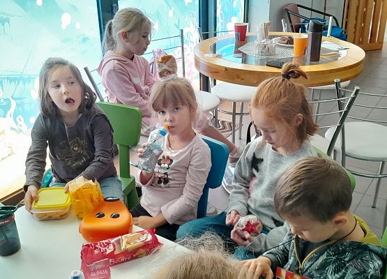 Wycieczka kaszubska klasy pierwszej – ŁEBA grafika