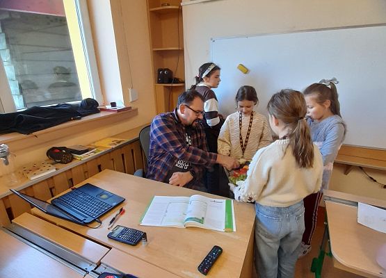 Dzień Chłopaka w klasie 3b - fotorelacja grafika