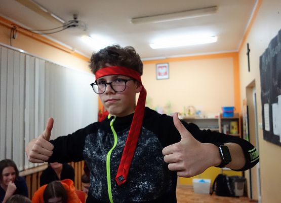 Dzień Chłopaka i nocka klasy 8 b grafika