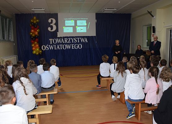 Dzień Edukacji Narodowej grafika